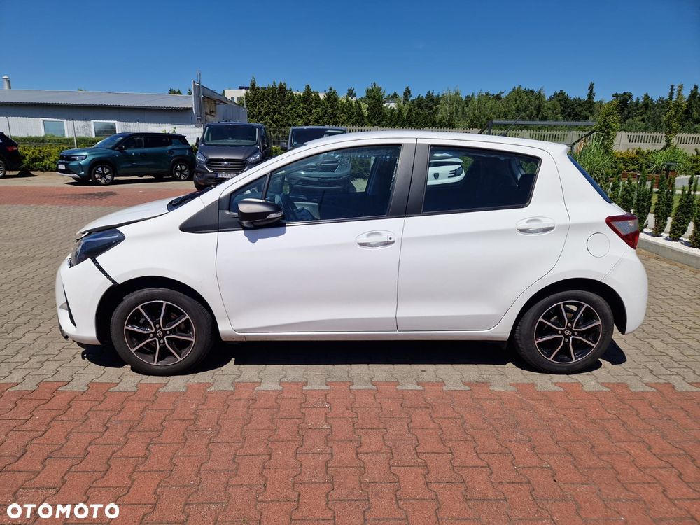 Toyota Yaris 1.0 Active EU6 - 1