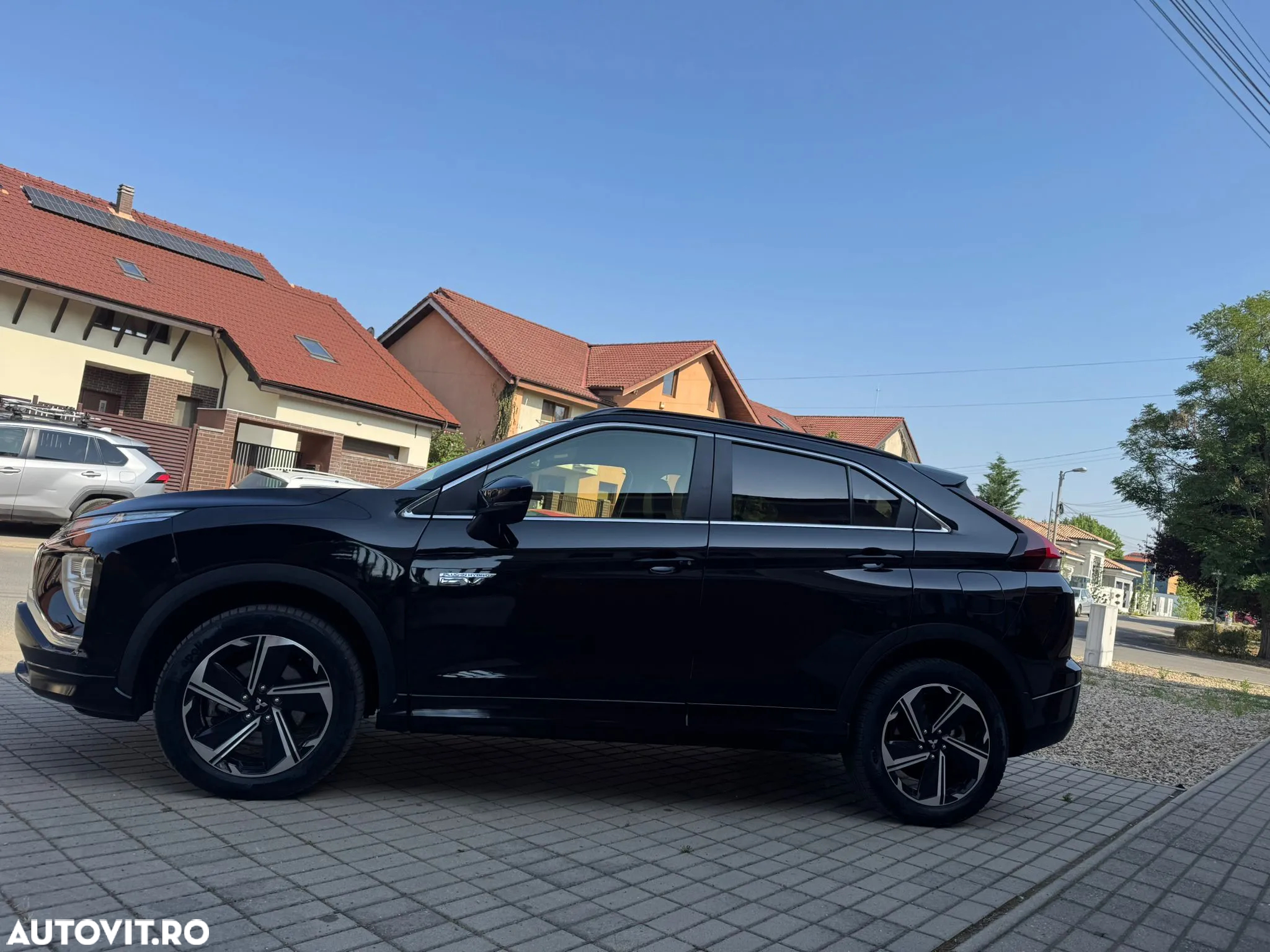 Mitsubishi Eclipse-Cross Plug-In Hybrid 4WD Plus Select - 24