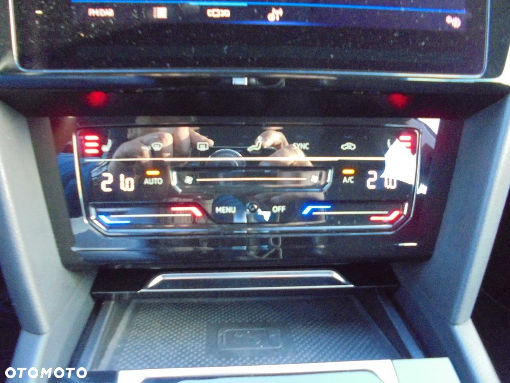 Volkswagen Arteon 2.0 TSI Elegance DSG - 19