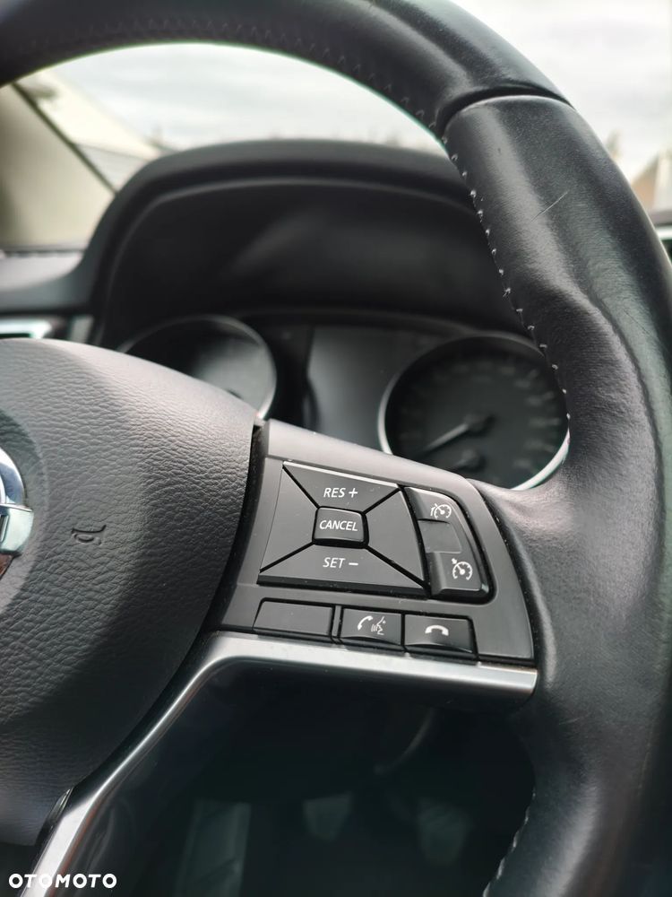 Nissan Qashqai 1.6 DIG-T Tekna - 15
