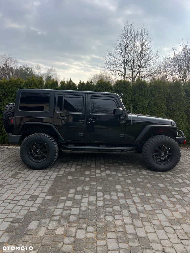 Jeep Wrangler - 9