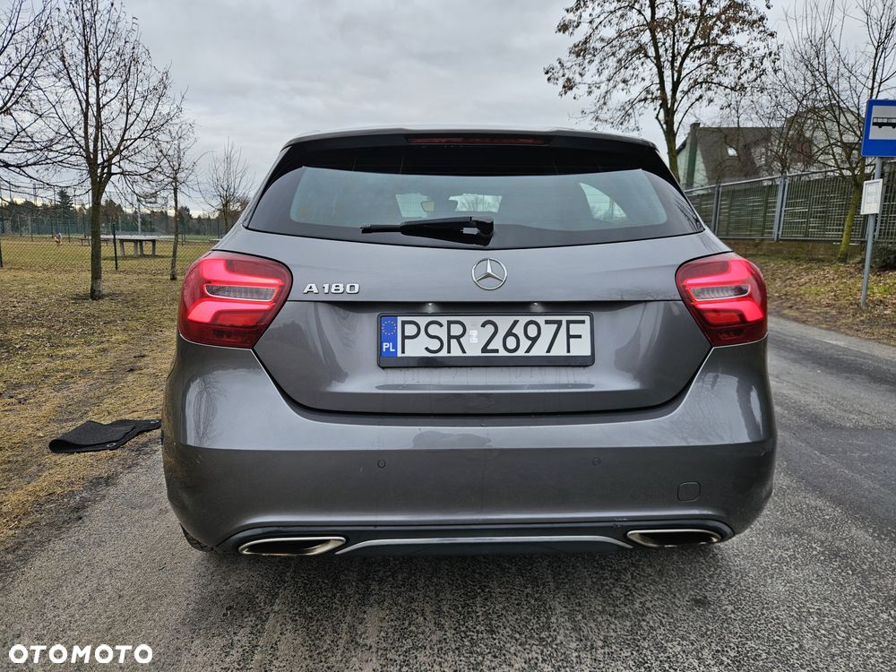 Mercedes-Benz Klasa A 180 7G-DCT StreetStyle - 9