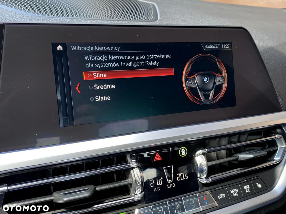 BMW Seria 3 320i GPF M Sport - 32