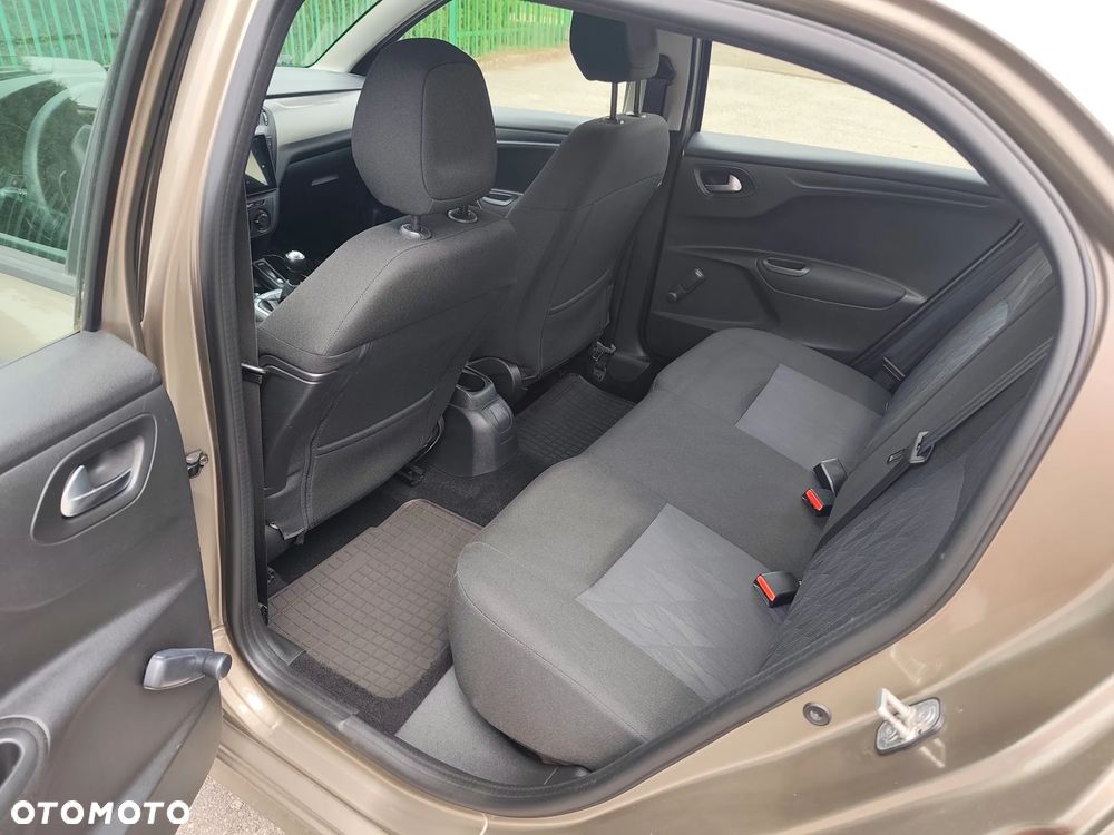 Citroën C-Elysée 1.6 VTi Seduction Elite - 9