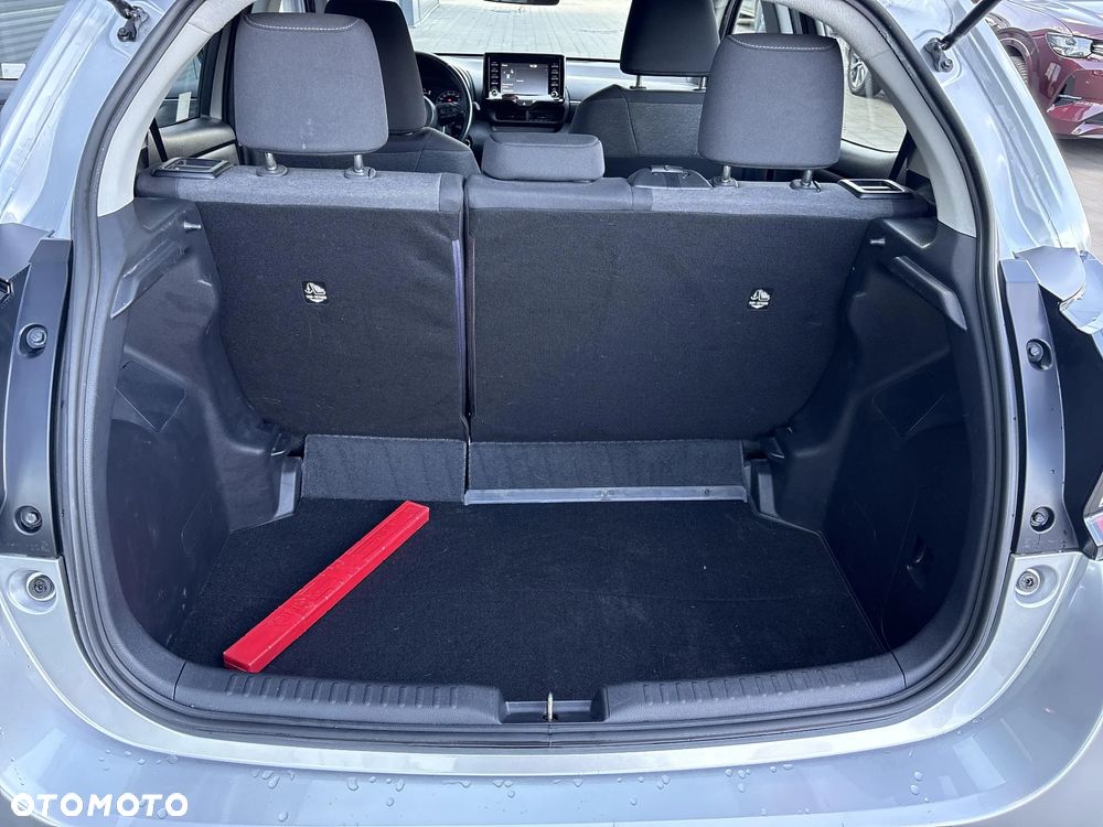 Toyota Yaris Hybrid 1.5 Comfort - 17