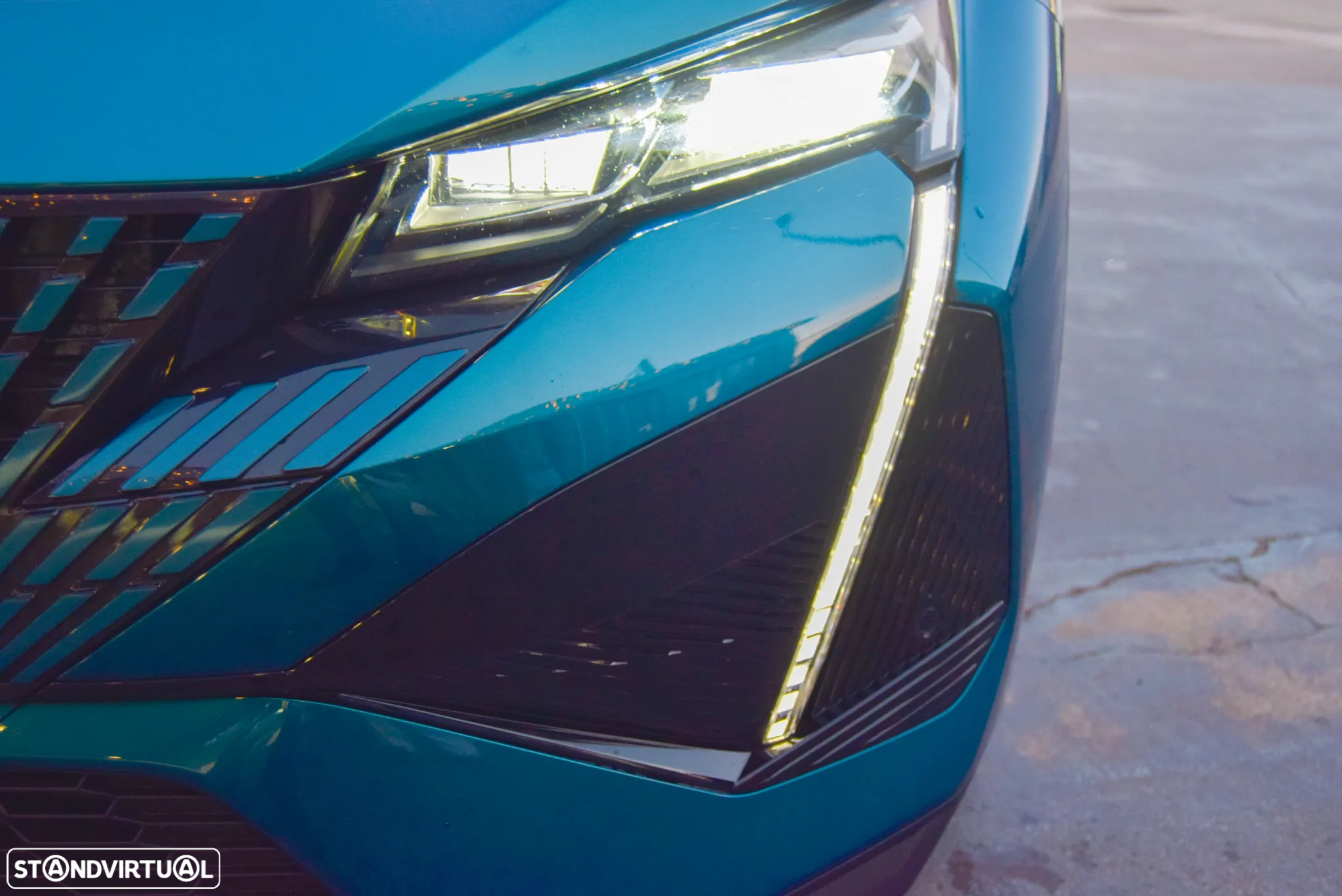 Peugeot 408 1.6 Hybrid GT e-EAT8 - 9