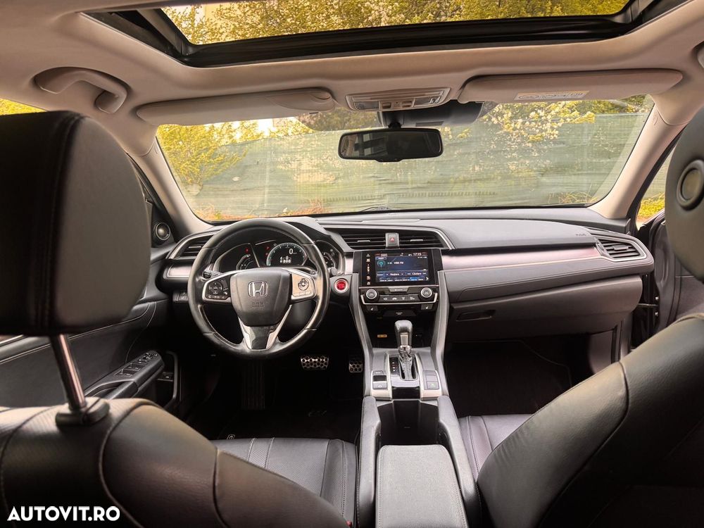 Honda Civic 1.5 VTEC Turbo CVT Prestige - 17