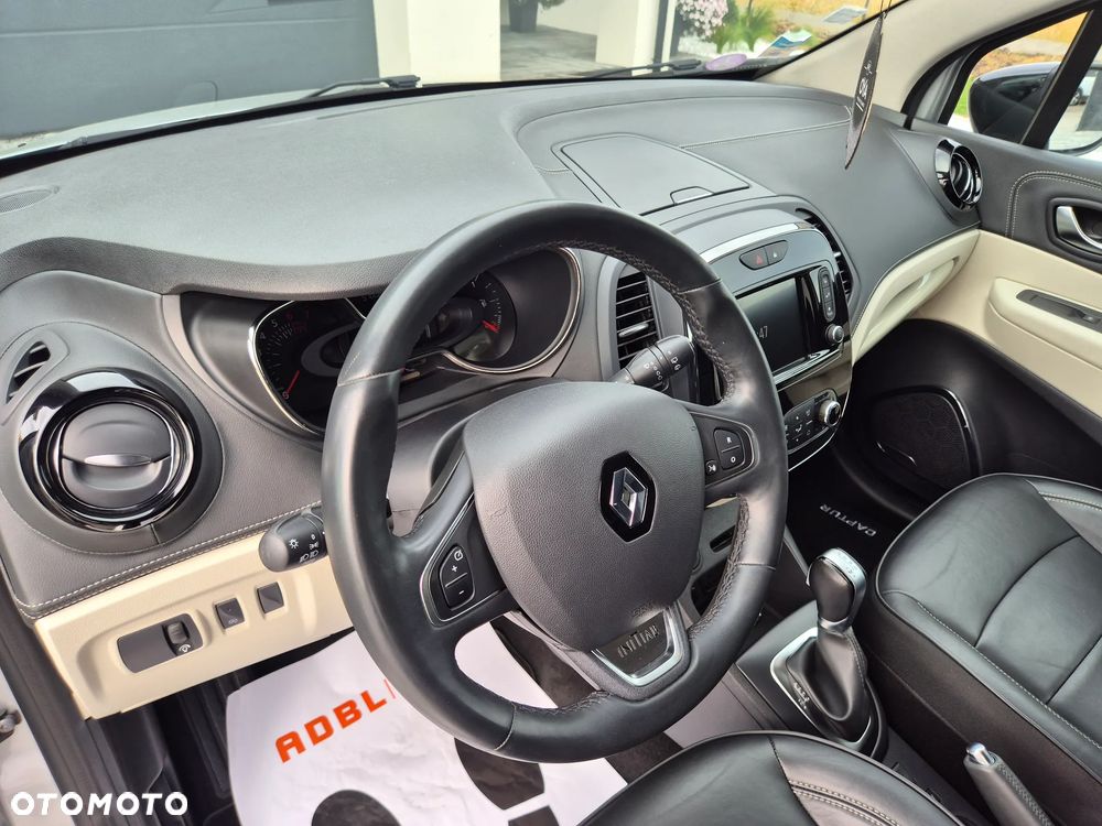 Renault Captur 1.3 Energy TCe Initiale Paris EDC - 30