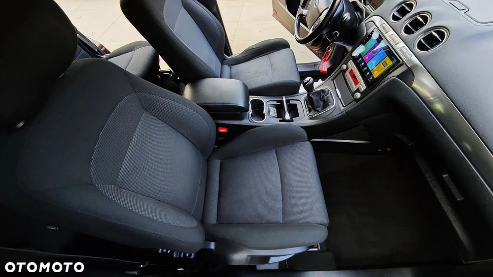 Ford S-Max 2.0 Titanium - 10
