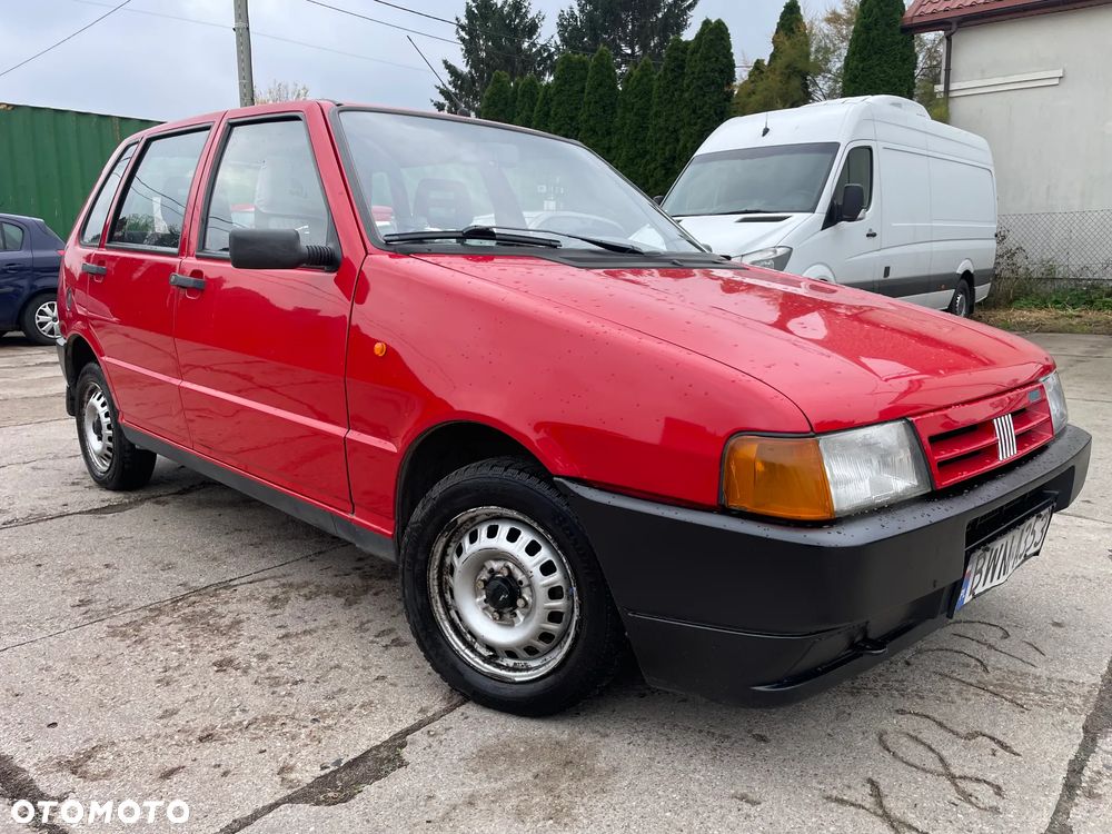 Fiat Uno 899 - 4