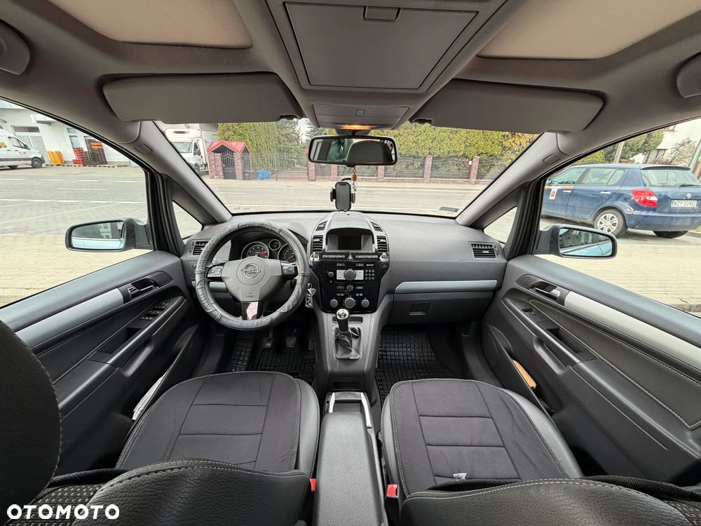 Opel Zafira 1.8 - 6
