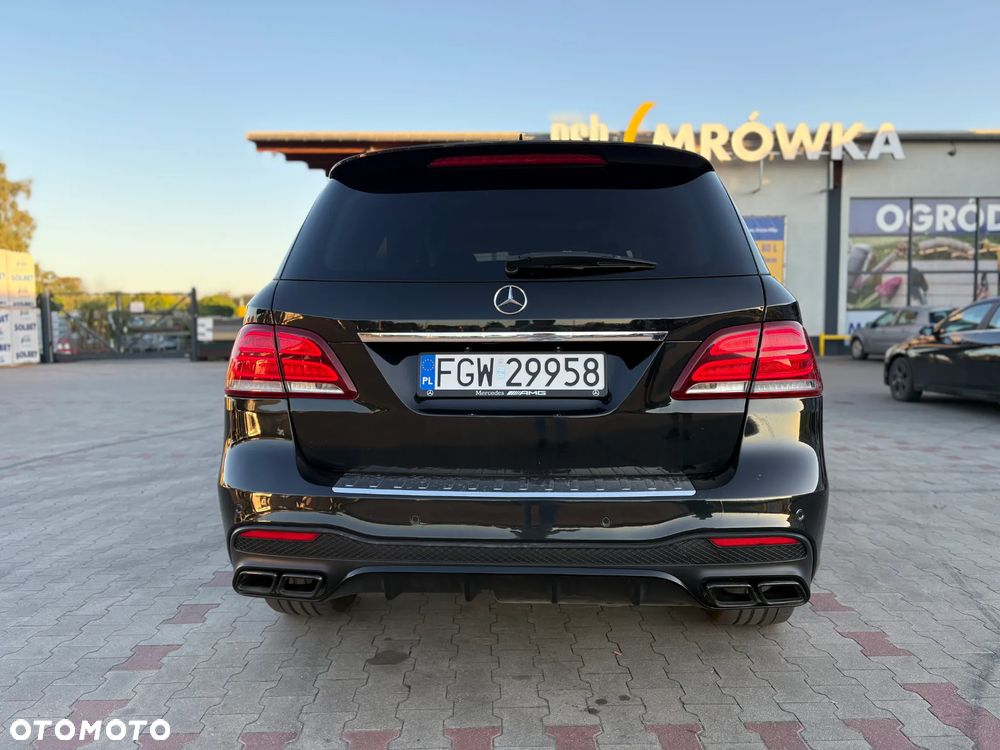 Mercedes-Benz GLE 350 d 4Matic 9G-TRONIC AMG Line - 5