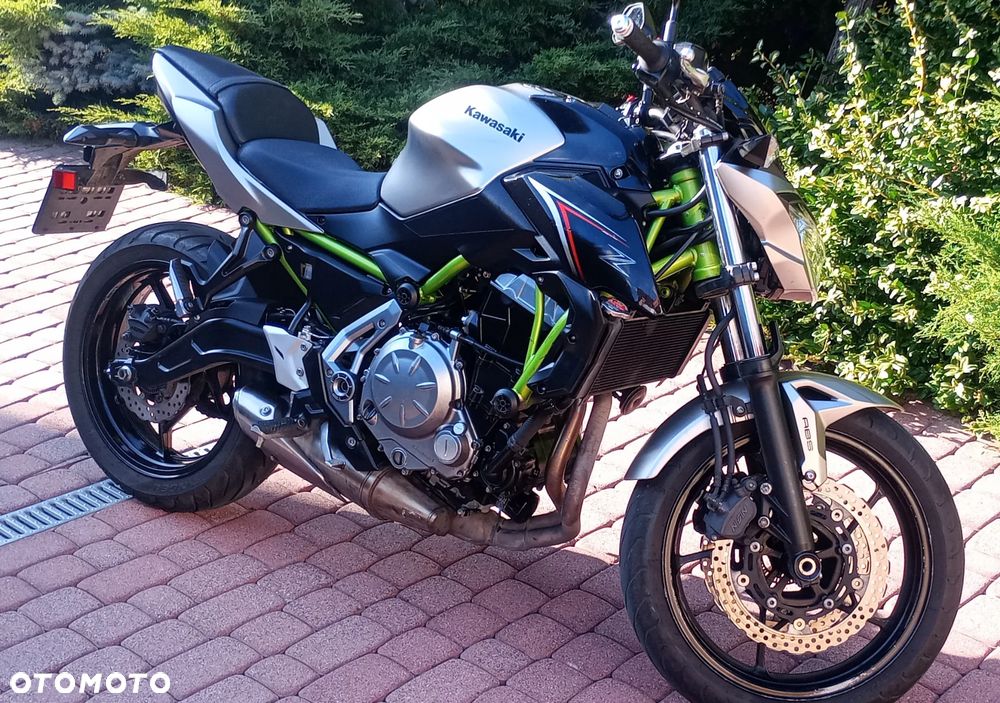 Kawasaki Z 650 - 4