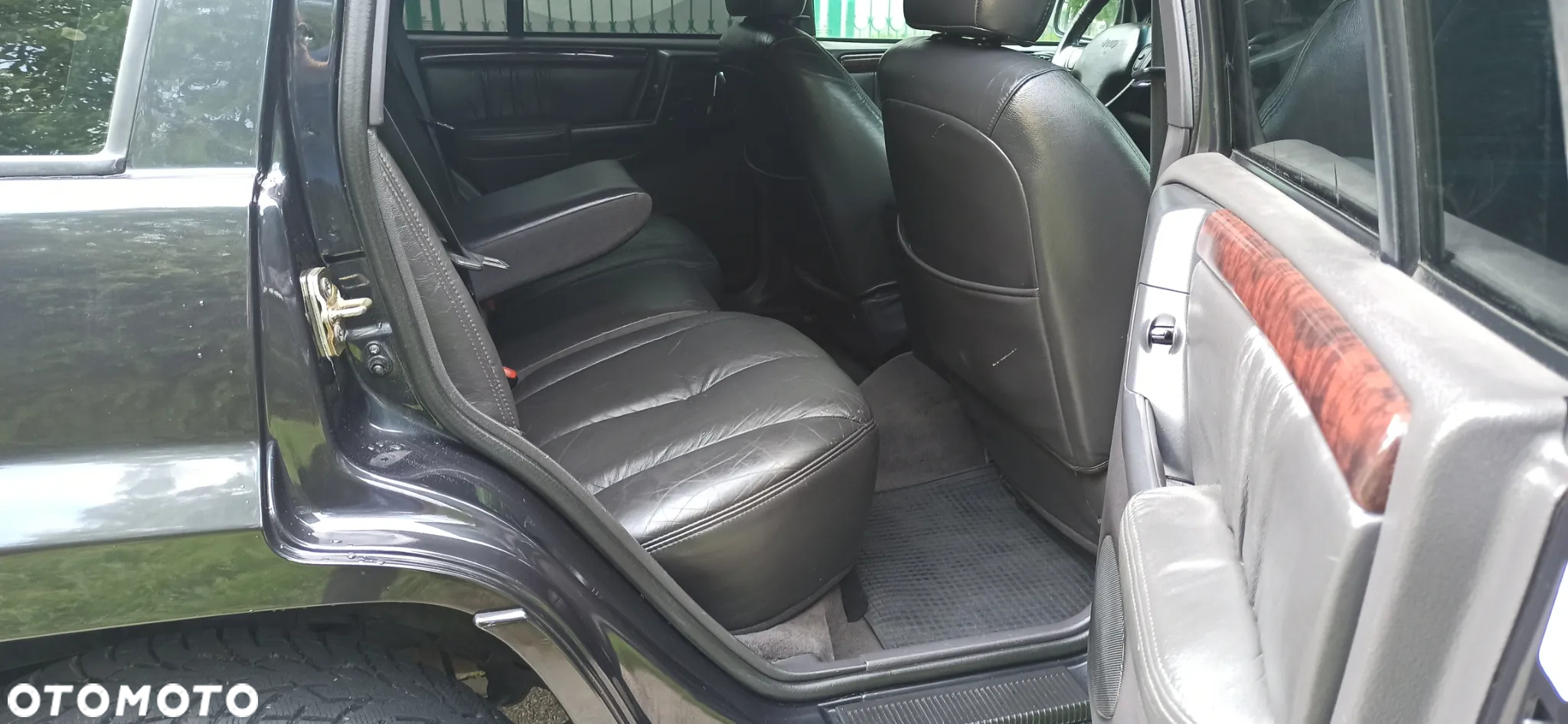 Jeep Grand Cherokee 5.9 Limited - 12