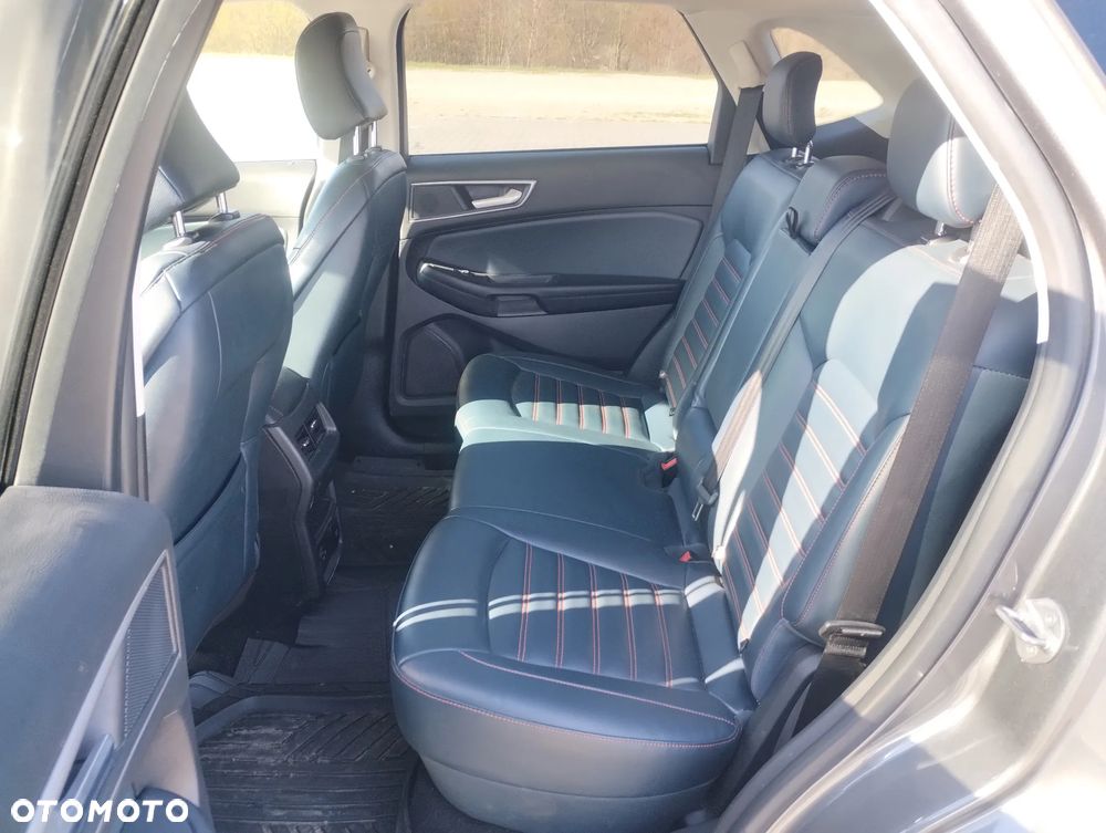 Ford Edge - 13