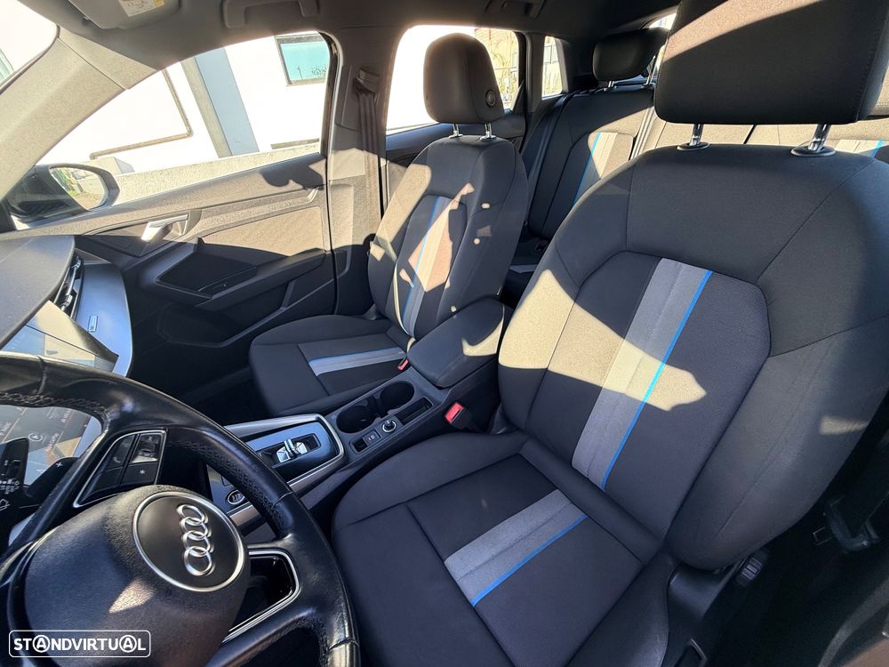 Audi A3 Sportback 30 TDI S line S tronic - 38