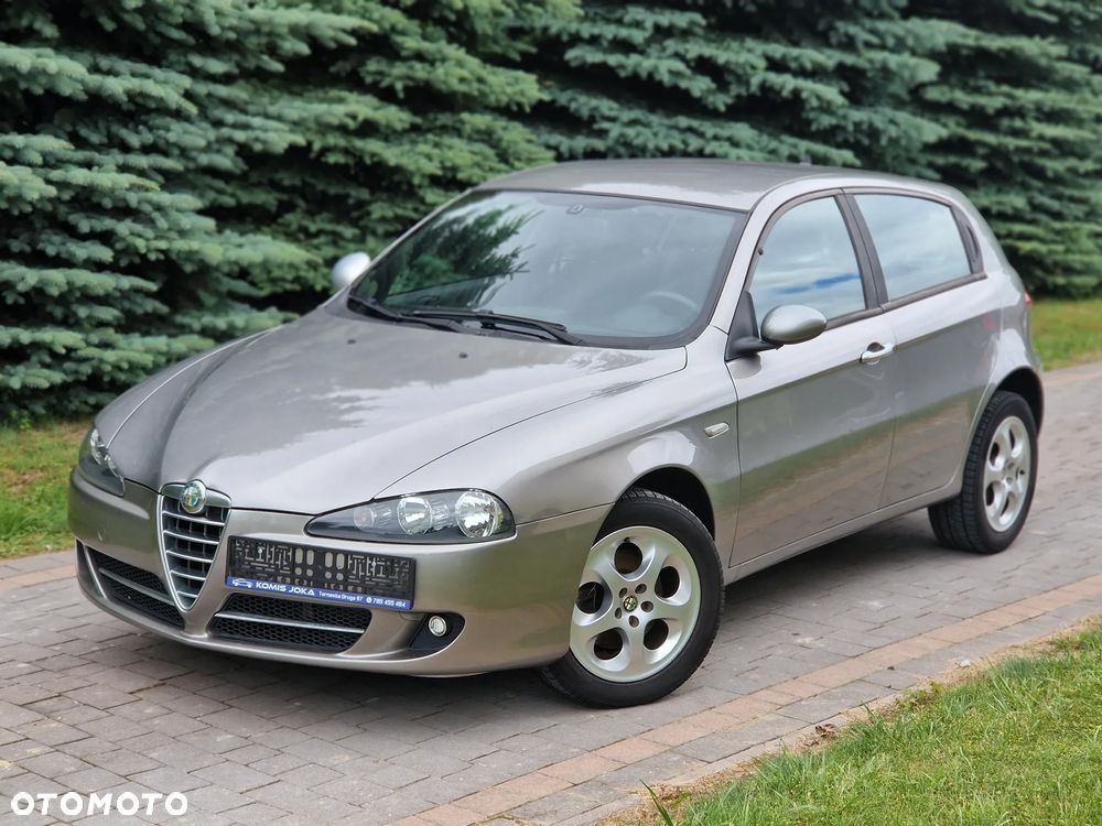 Alfa Romeo 147 1.6 ECO Black Line - 1