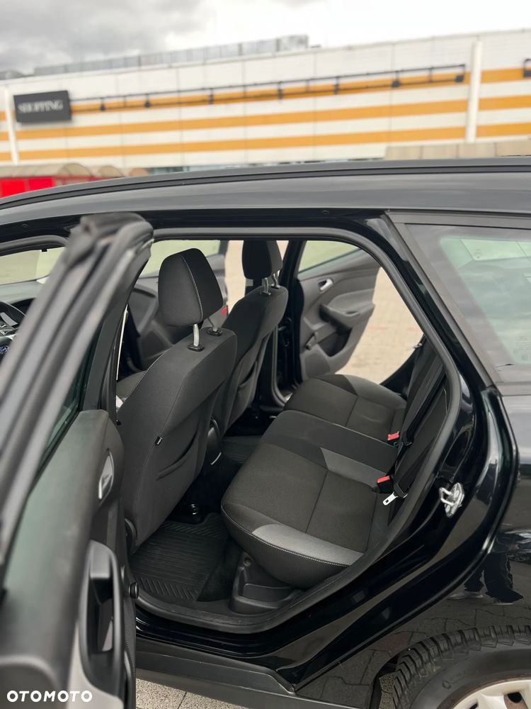 Ford Focus 1.6 TDCi DPF Start-Stopp-System SYNC Edition - 13