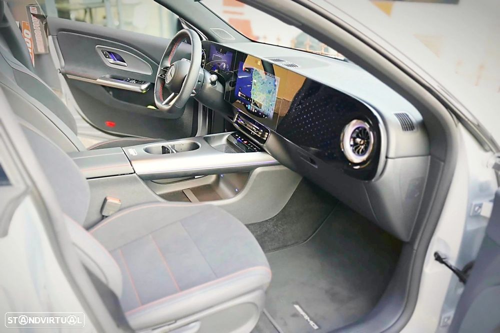 Mercedes-Benz CLA 250+ EQ - 17