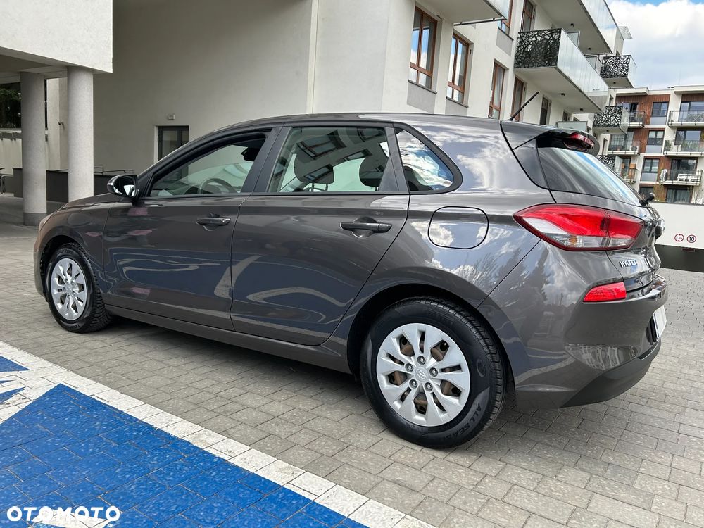 Hyundai i30 1.4 Classic + - 24