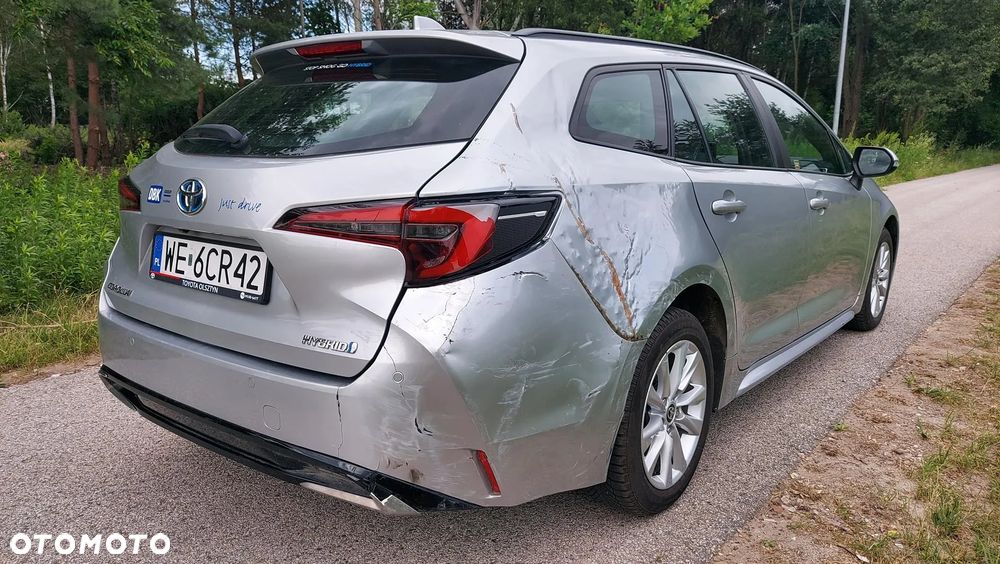 Toyota Corolla 1.8 Hybrid Comfort - 8