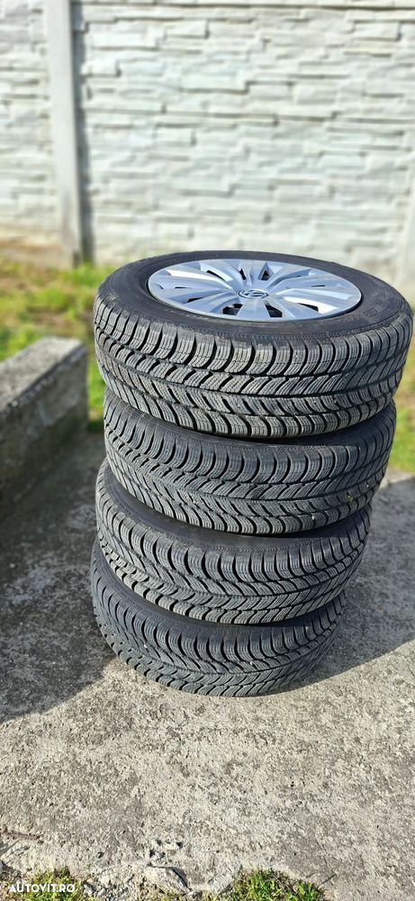 Volkswagen Golf 1.6 TDI DPF BlueMotion Technology Highline - 7