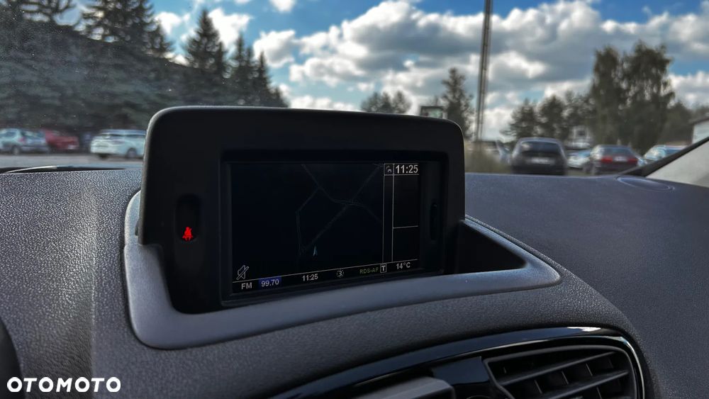 Renault Clio 1.6 16V Night&Day - 16