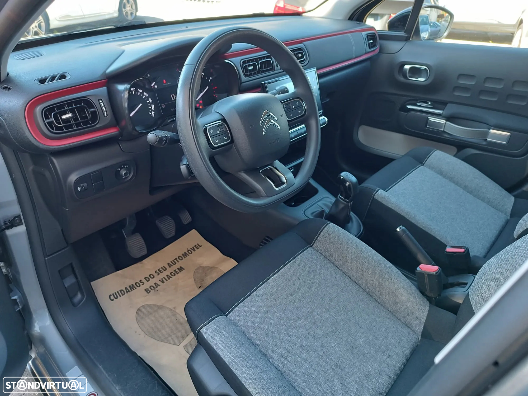 Citroën C3 1.2 PureTech C-Series - 10