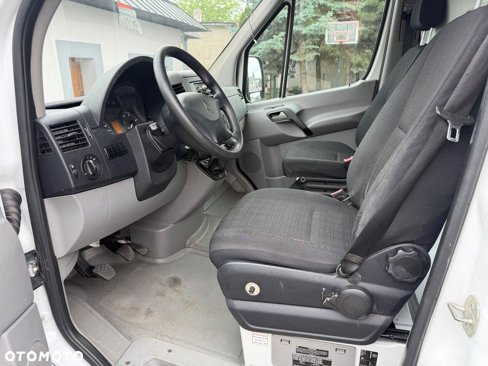 Mercedes-Benz sprinter - 8