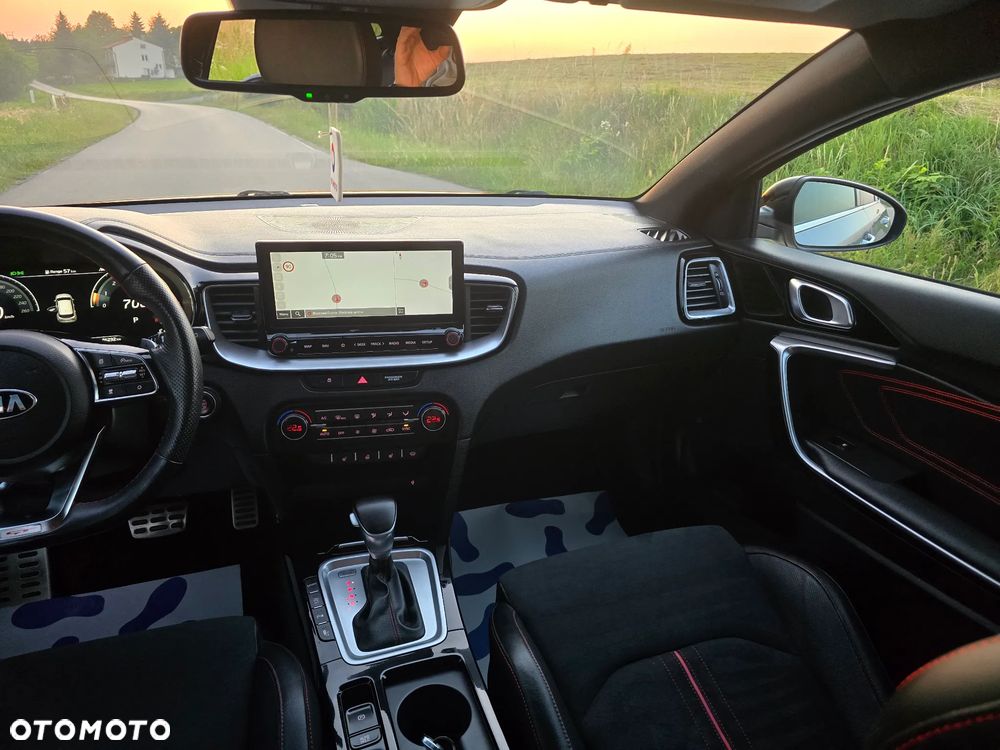 Kia ProCeed 1.6 T-GDI DCT7 OPF GT - 27