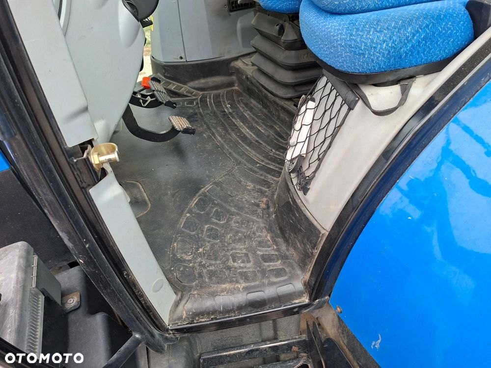 New Holland T7.200 4X4 - 10