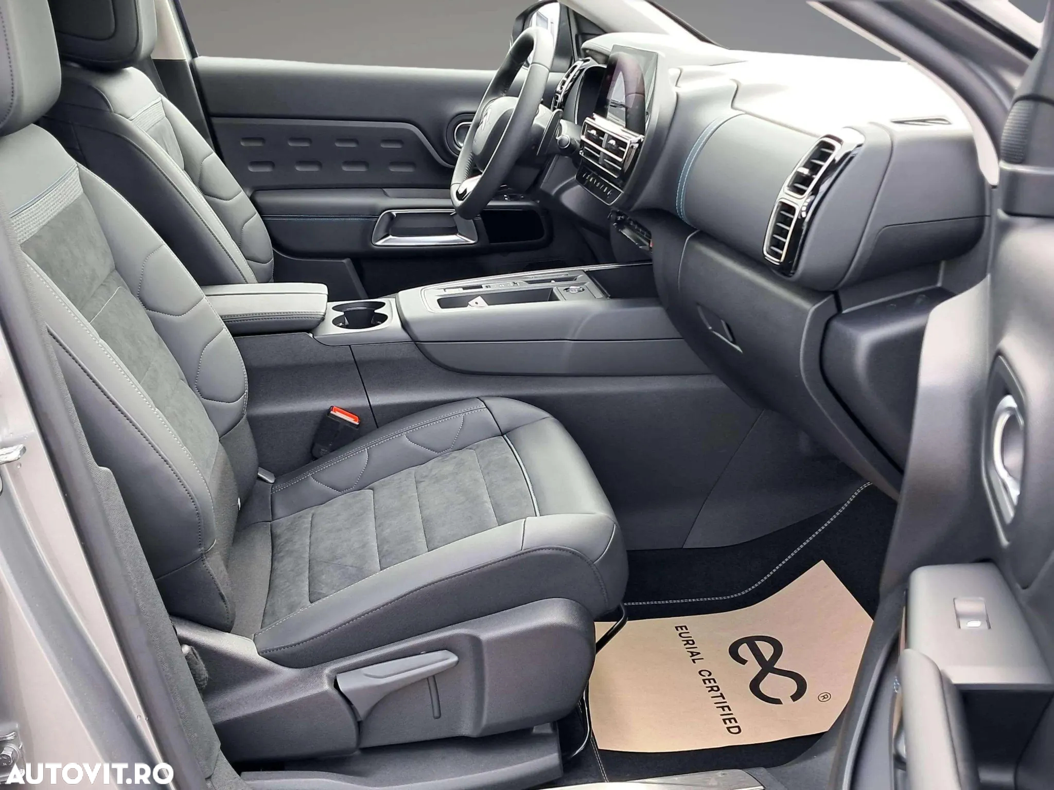 Citroën C5 Aircross 1.2 PureTech S&S EAT8 Shine - 6