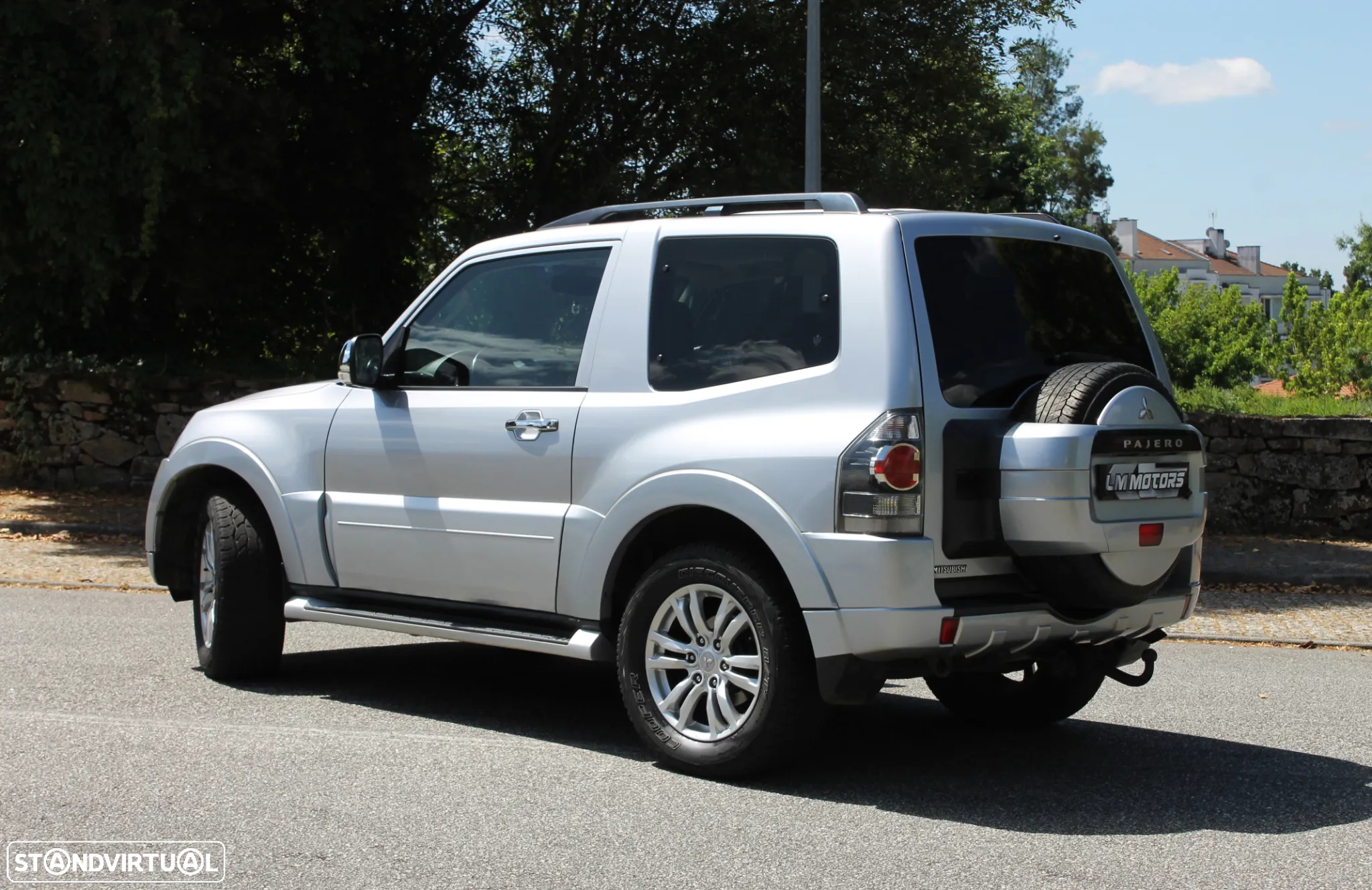 Mitsubishi Pajero 3.2 DI-D Auto Instyle - 12