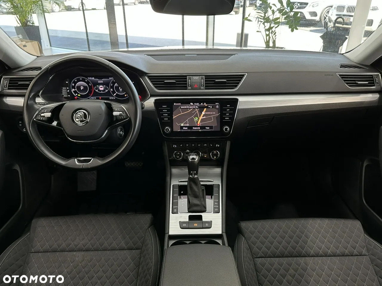 Skoda Superb 1.5 TSI L&K DSG - 3