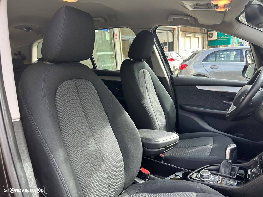 BMW 216 Gran Tourer i 7L Line Sport - 14