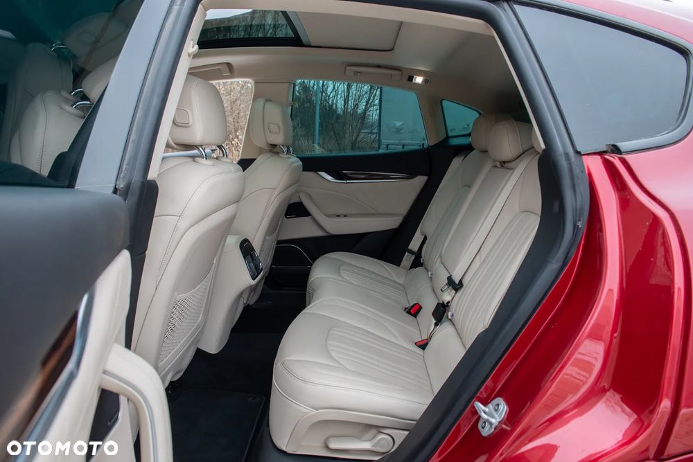Maserati Levante S Q4 GranLusso - 19