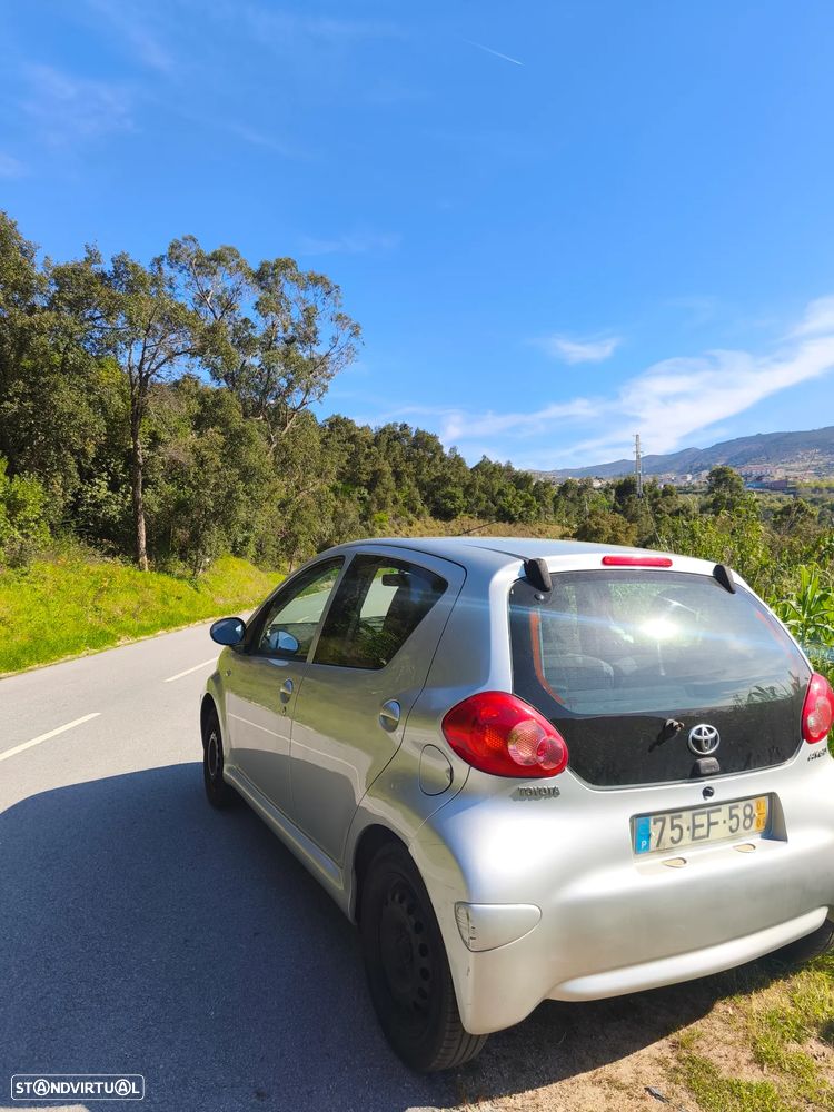 Toyota Aygo 1.0 - 4