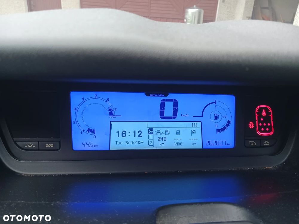 Citroën C4 Picasso 1.8 16V 7-Sitzer Confort - 10