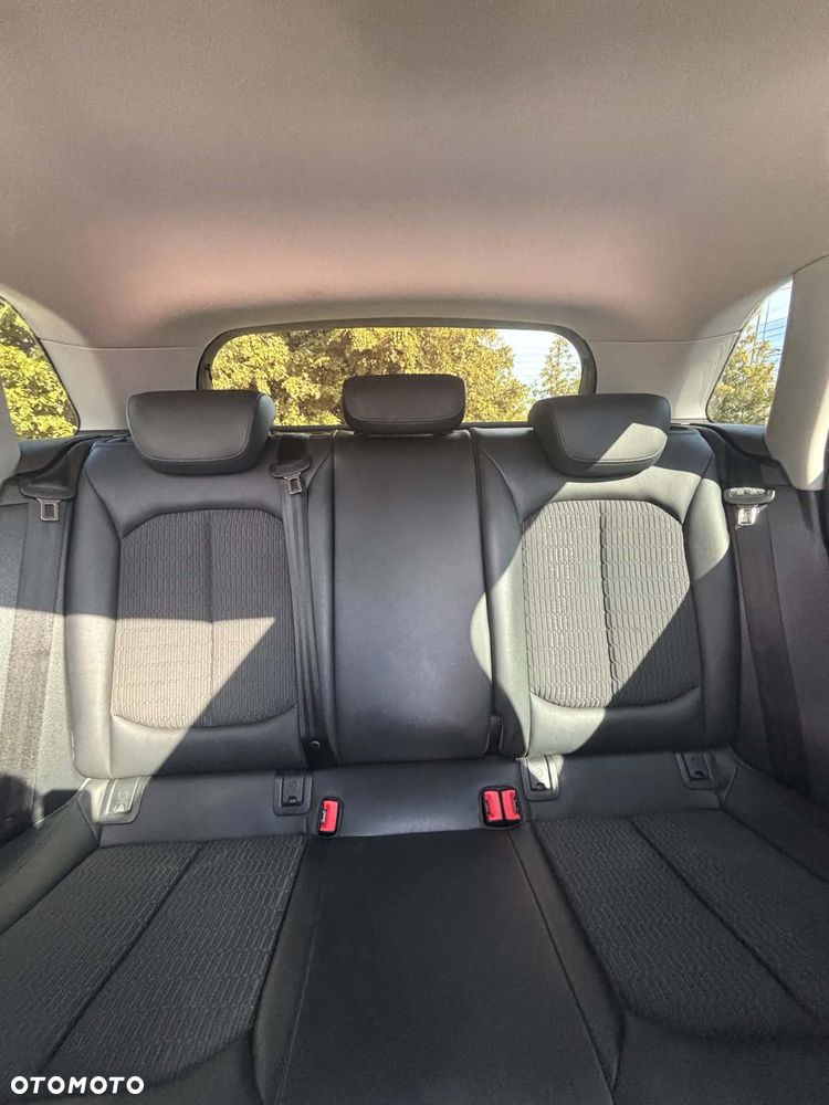Audi A3 Sportback 2.0 TDI (clean diesel) Ambiente - 13