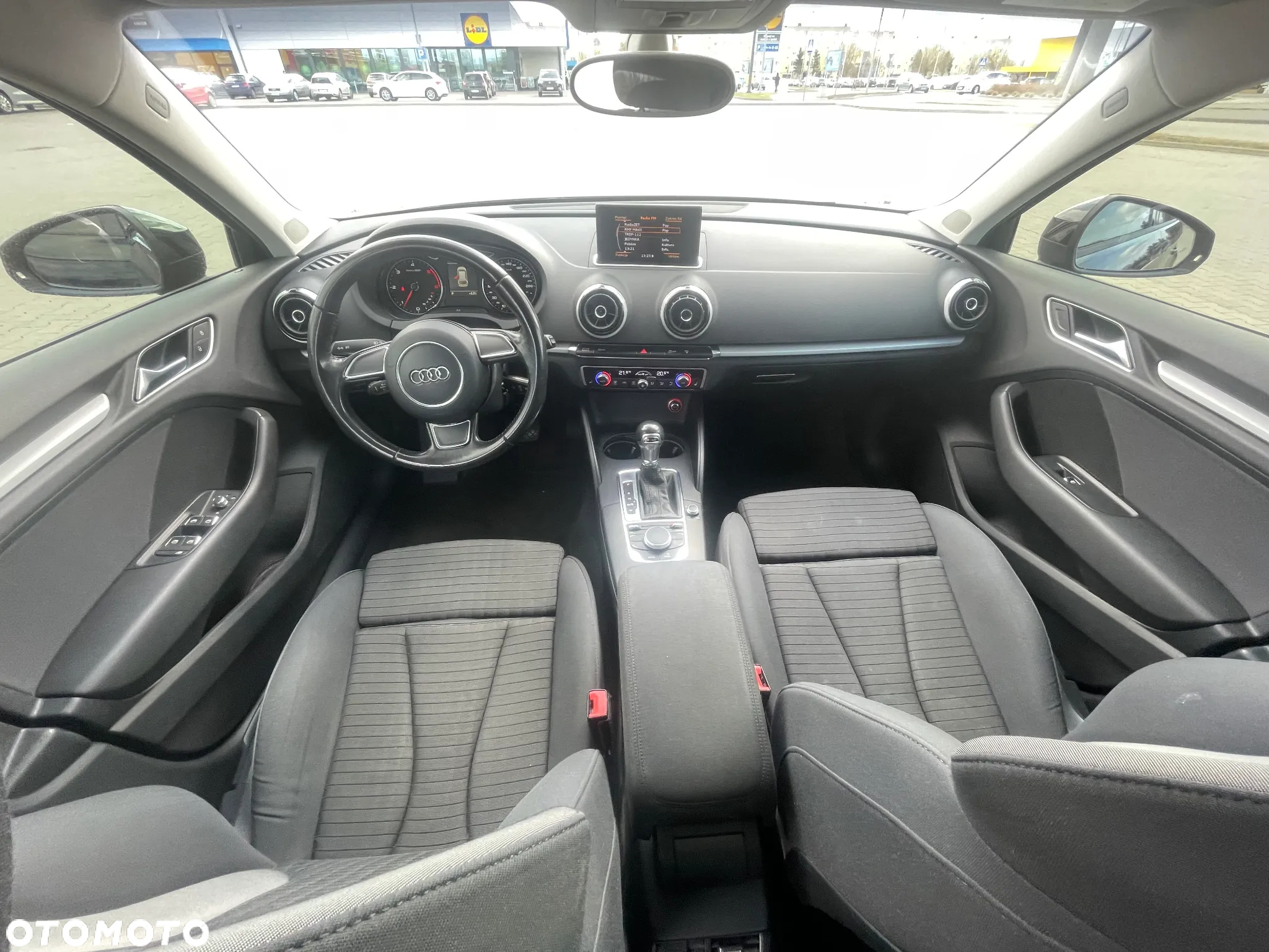 Audi A3 2.0 TDI Ambiente S tronic - 5