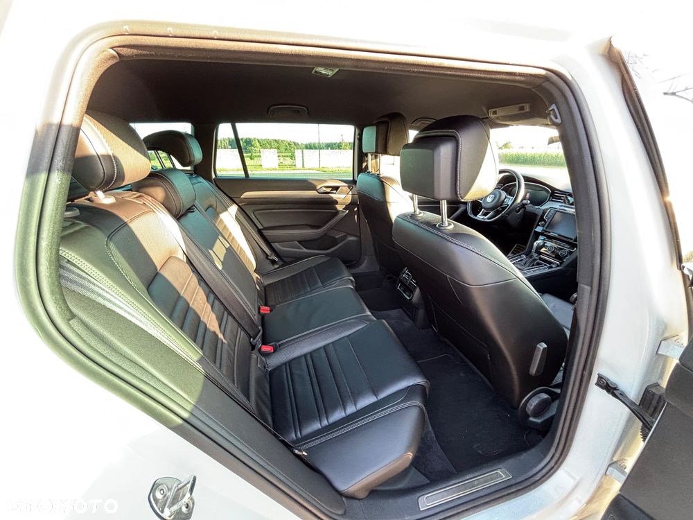 Volkswagen Passat Variant 2.0 TDI BMT Highline DSG - 16