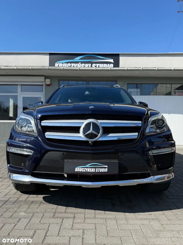 Mercedes-Benz GL - 10