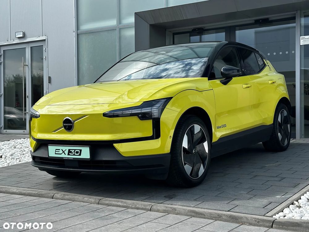 Volvo EX30 69kWh Single Motor Long Range Ultra - 4