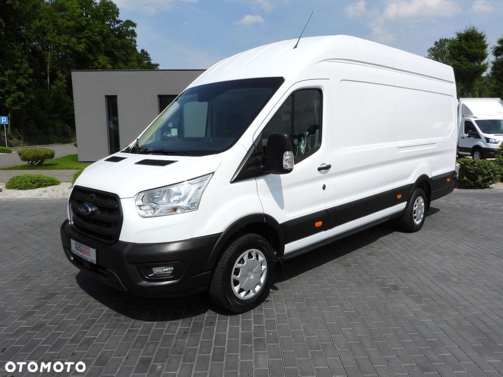 Ford TRANSIT  FURGON TEMPOMAT LEDY KLIMATYZACJA  130KM - 19