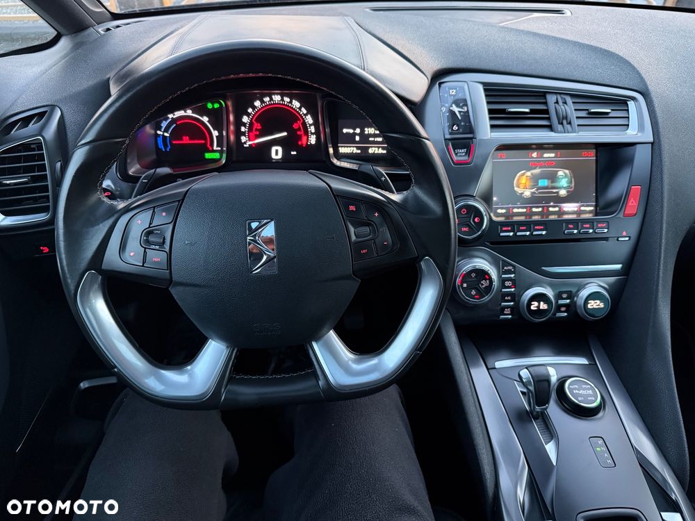 Citroën DS5 Hybrid4 EGS6 SportChic - 12