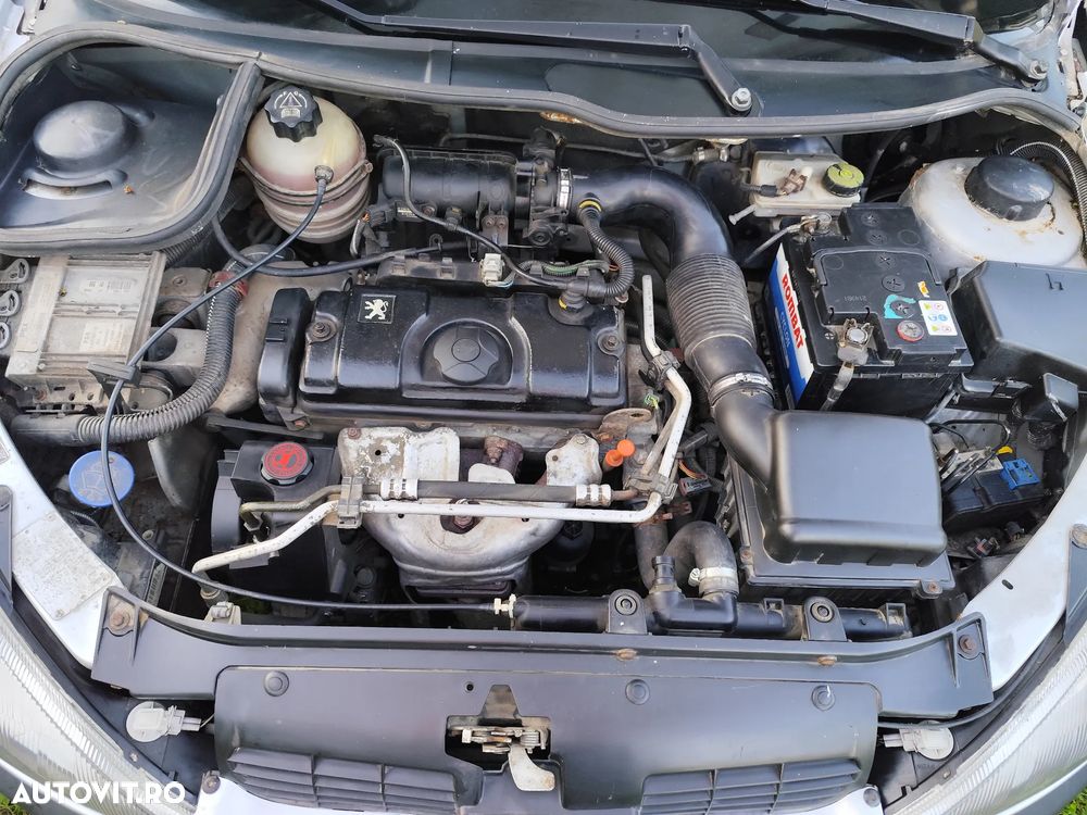 Peugeot 206 - 11