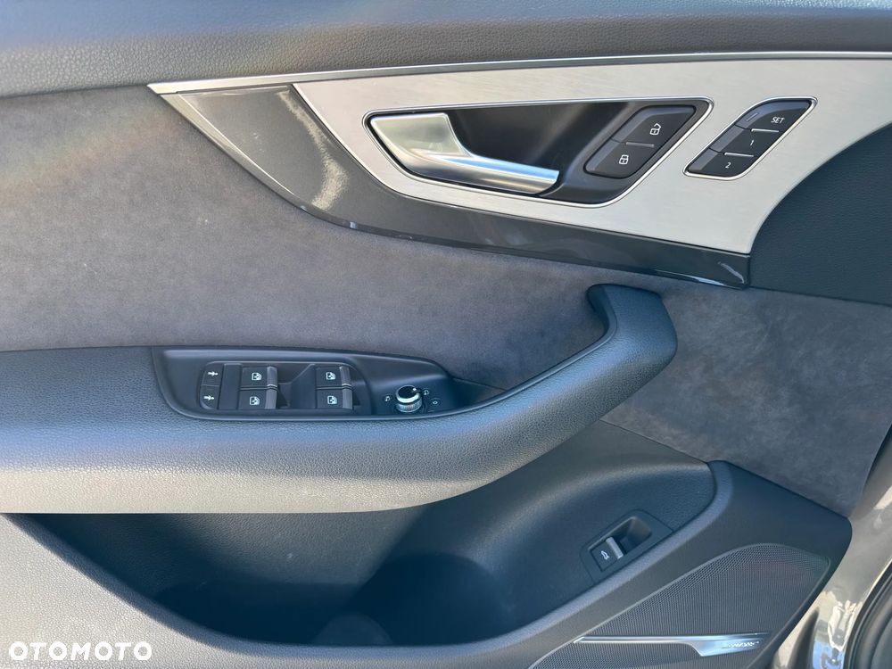 Audi Q7 45 TDI Quattro Tiptronic - 17