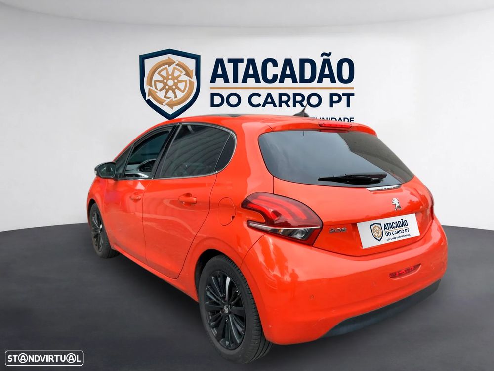 Peugeot 208 - 18