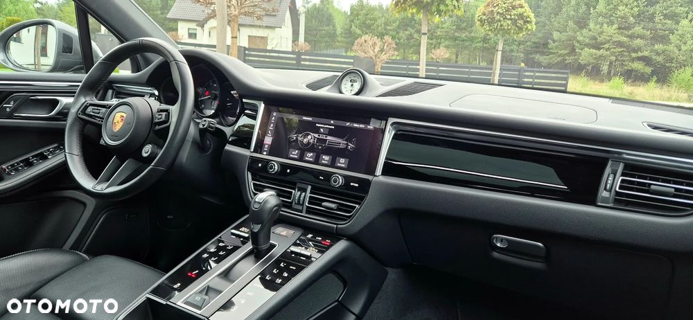 Porsche Macan T - 26