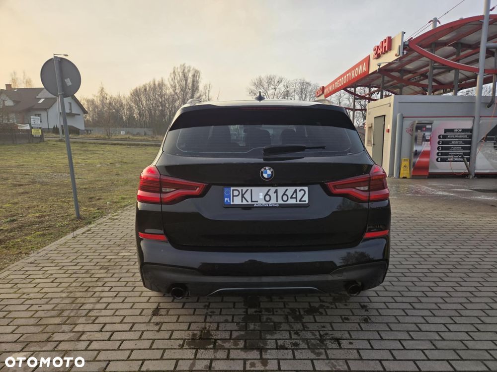 BMW X3 xDrive20d - 7